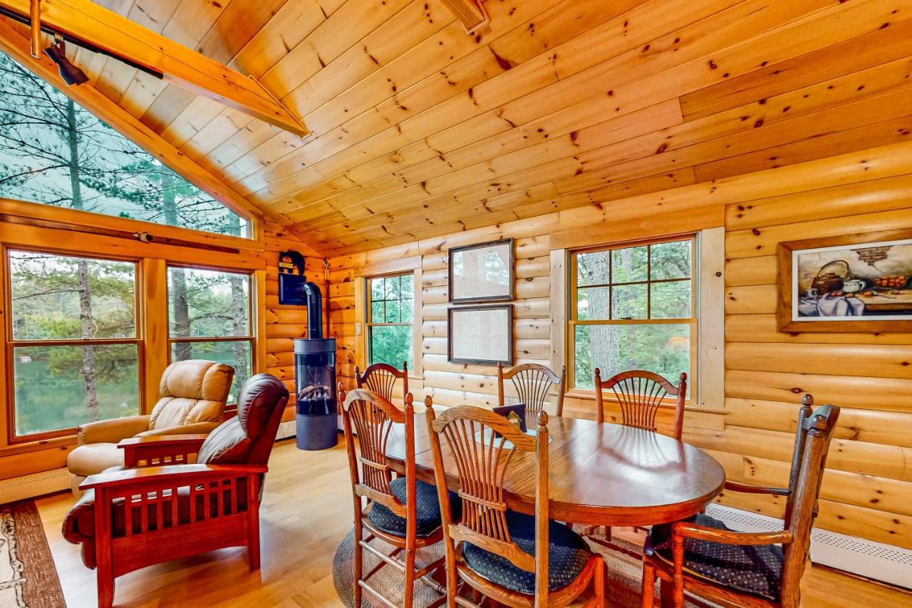 Camp Two Loons Villa Oxford Exterior photo
